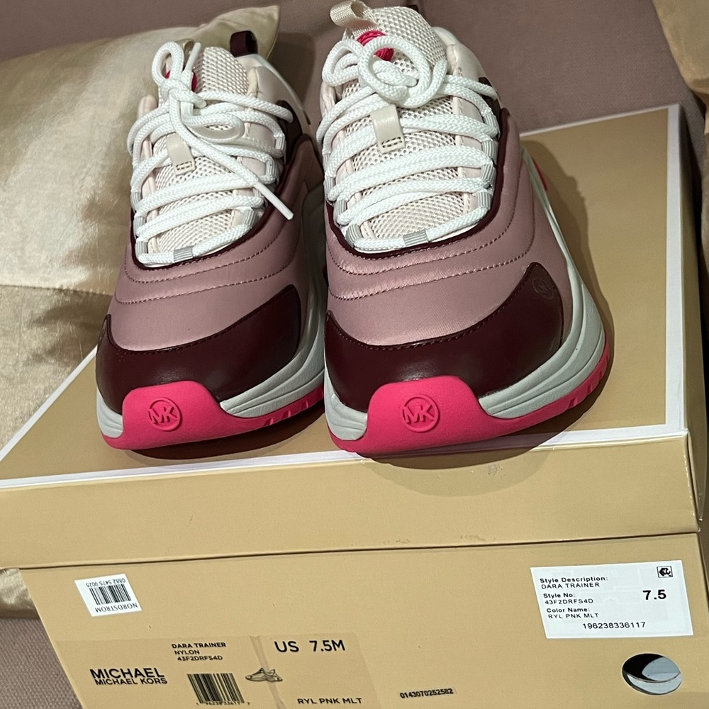Brand New and Authentic Michael Kors Dara Trainer Shoes. RYL PINK MULTI.